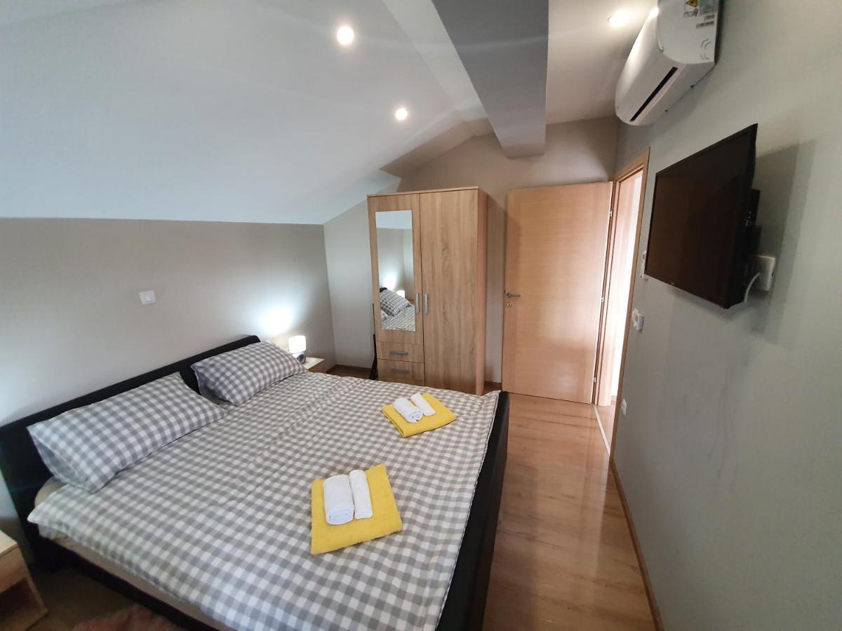 Apartman Bozur **** Satnica Dakovacka Luaran gambar